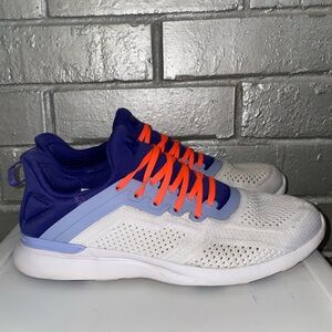APL Techloom Tracer Women’s Shoes Size 10